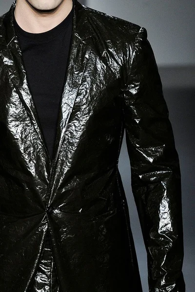 Look 24